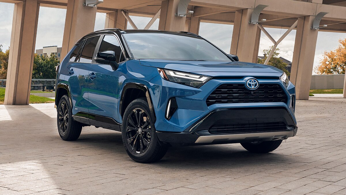 2024 Toyota RAV4 Hybrid in lue.